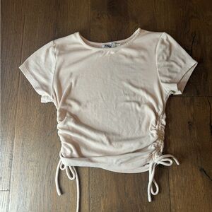 Women's Princess Polly Evant Tee beige/cream with ribbed material- scrunched tie